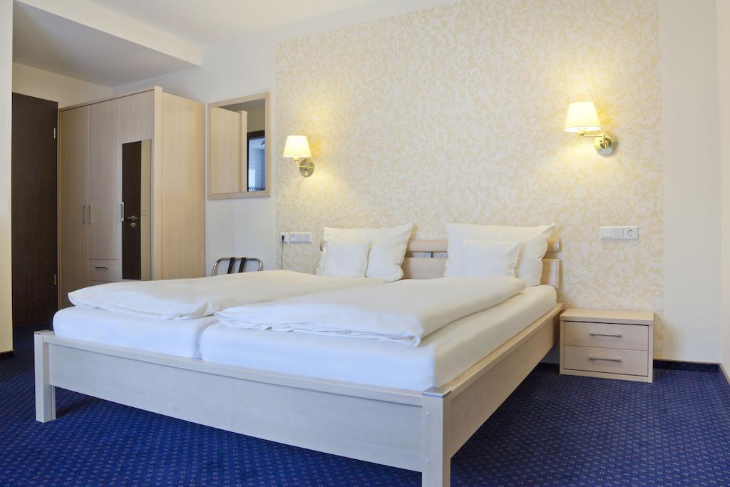 City-Hotel Friesoythe Quarto foto